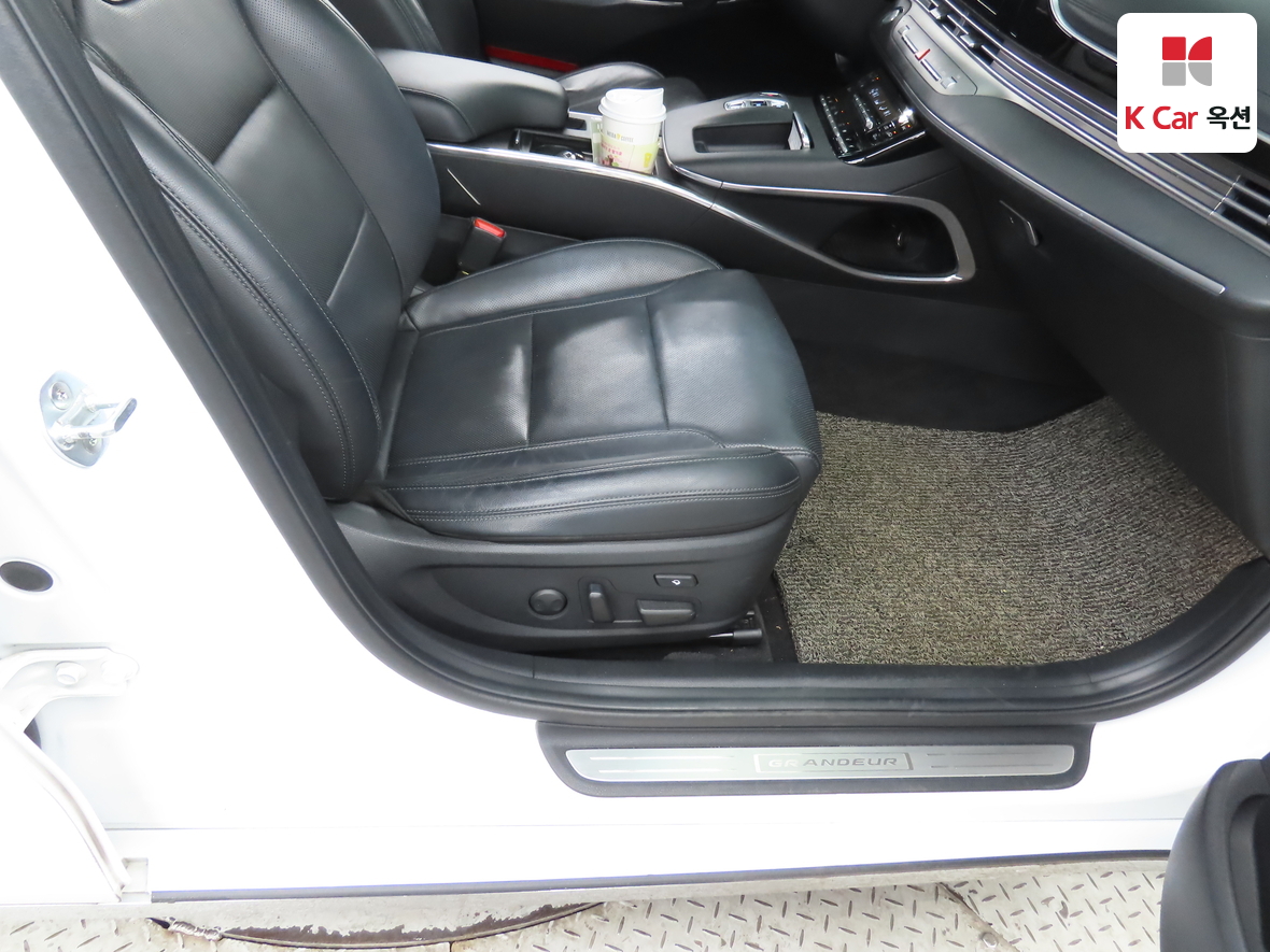 Hyundai Grandeur 2020 - Image 30