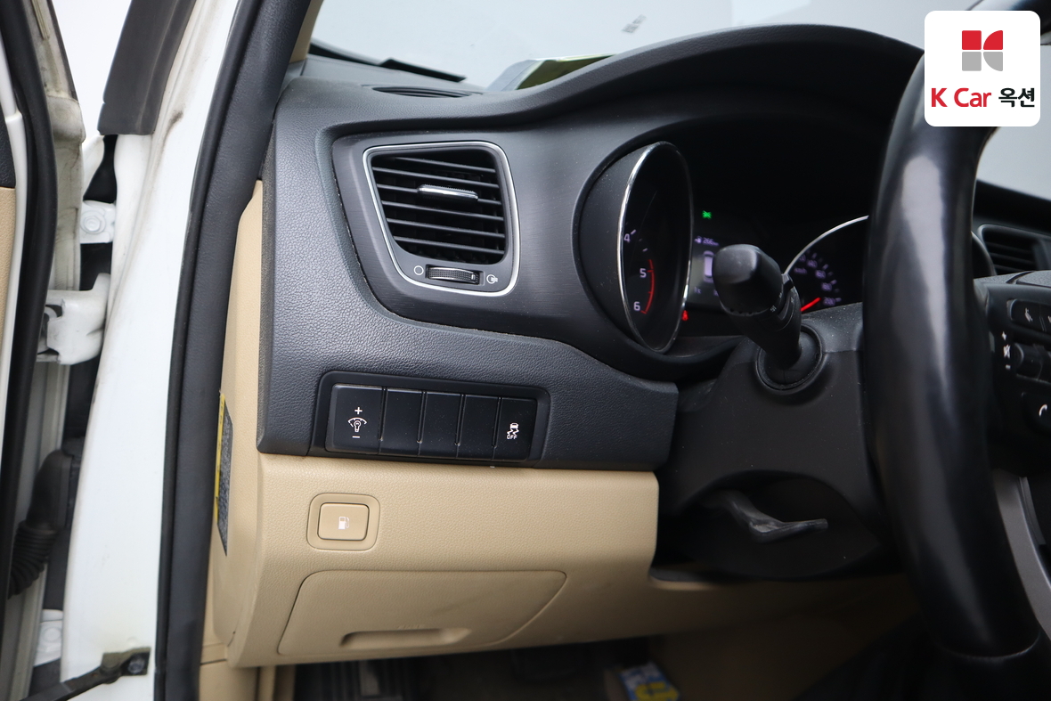 كيا نيو كارنيفال 2019 - صورة 9