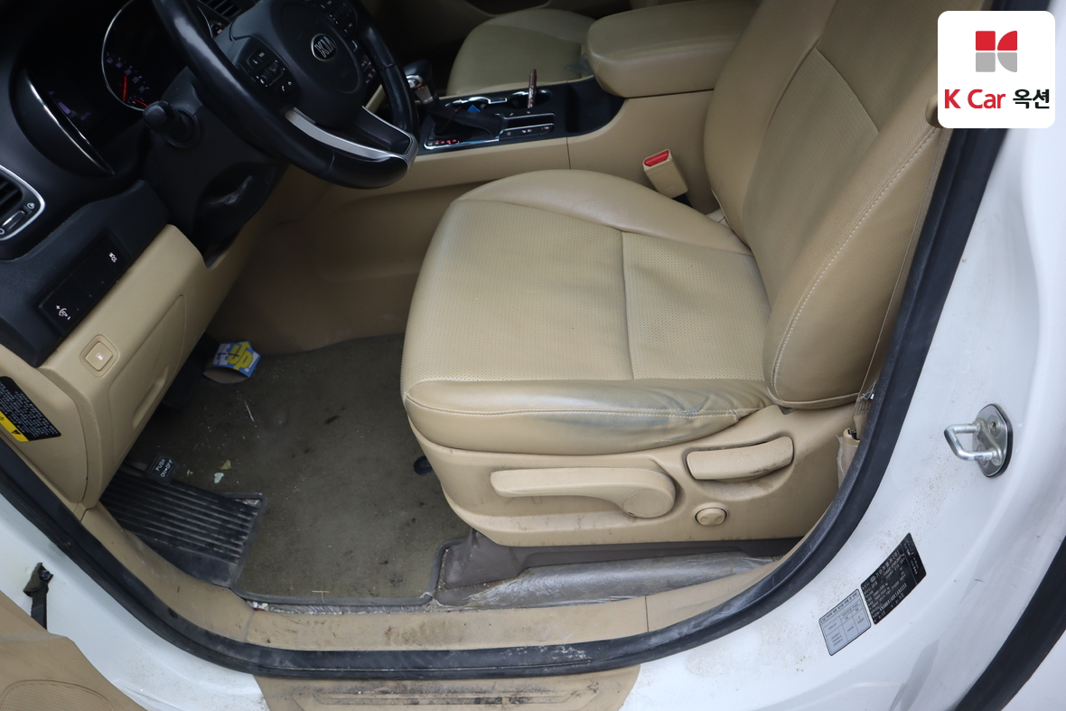 كيا نيو كارنيفال 2019 - صورة 20