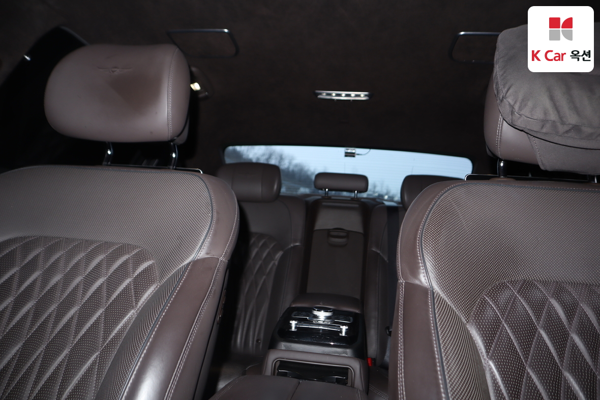 Genesis G90 2019 - Image 19