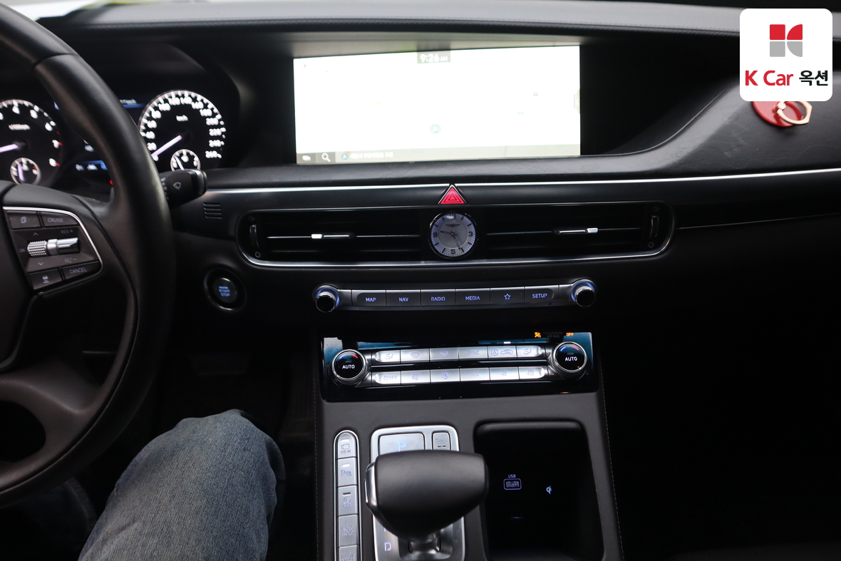 Genesis G90 2019 - Image 6