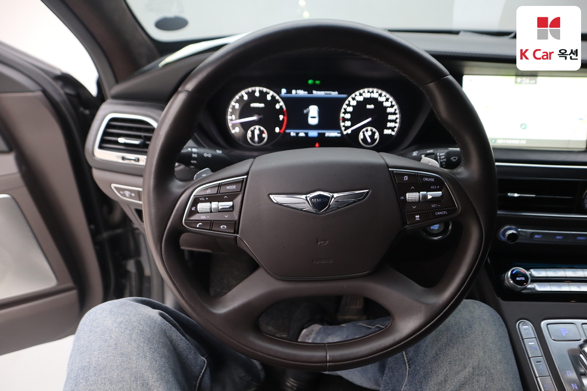 Genesis G90 2019 - Image 10