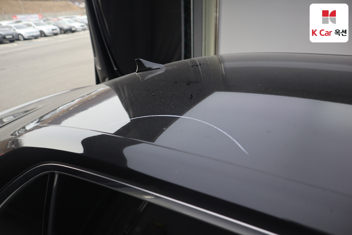 Genesis G90 2019 - Image 40