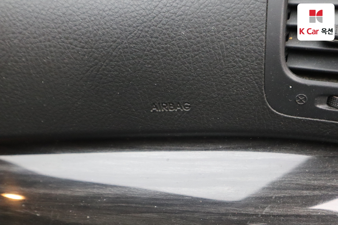 Kia Sorento 2010 - Image 30