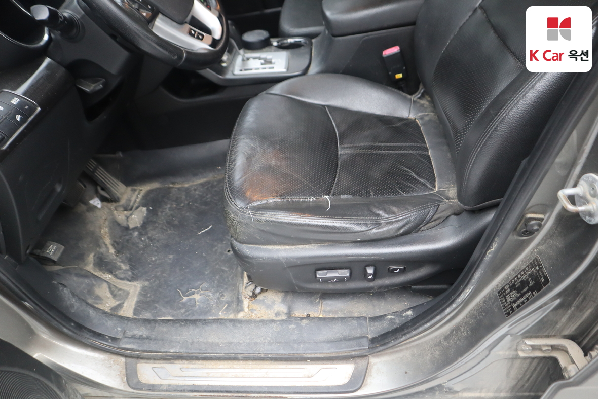 Kia Sorento 2010 - Image 18