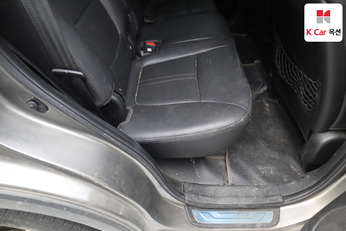 Kia Sorento 2010 - Image 27