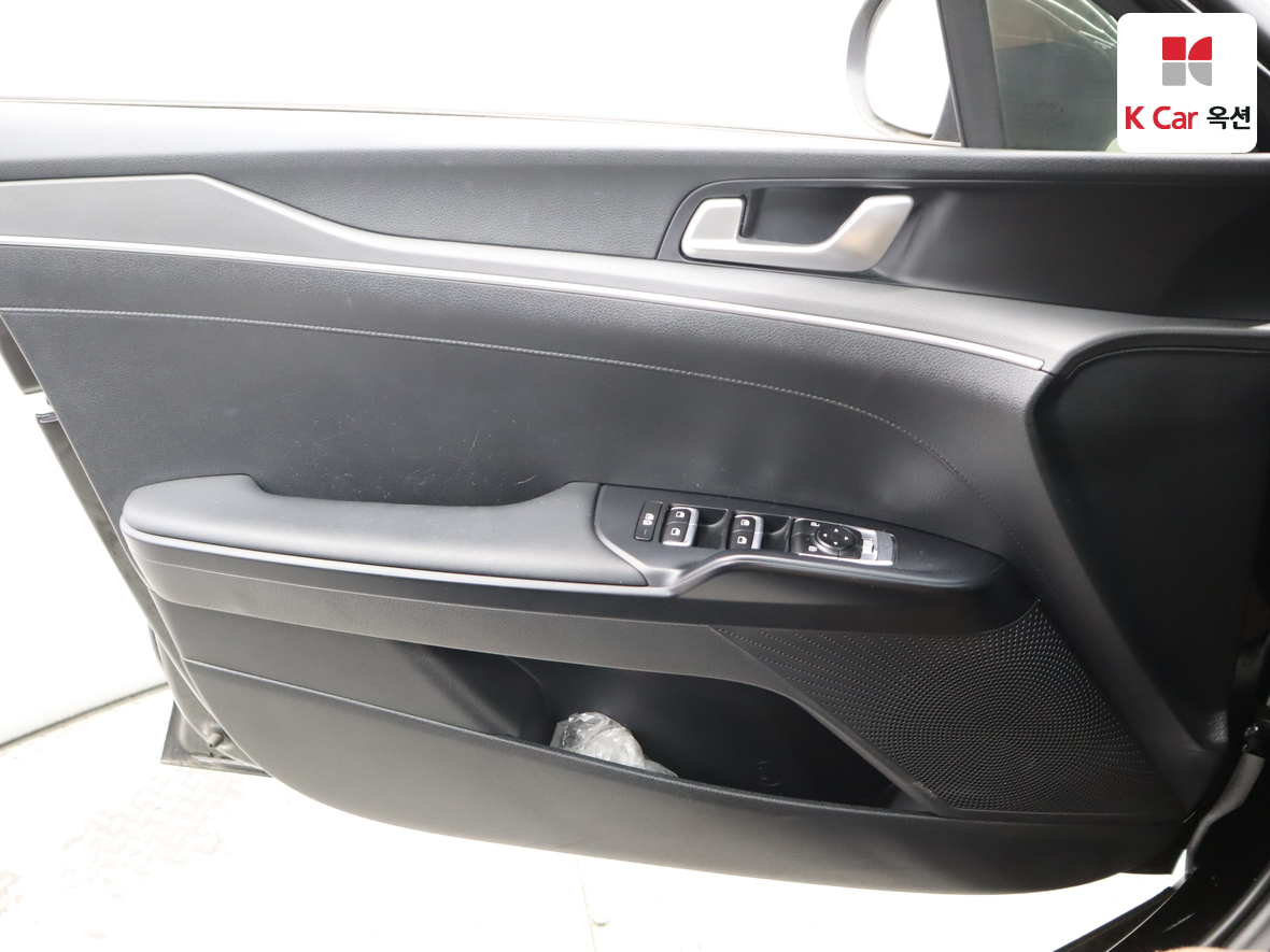 كيا K5 2021 - صورة 8