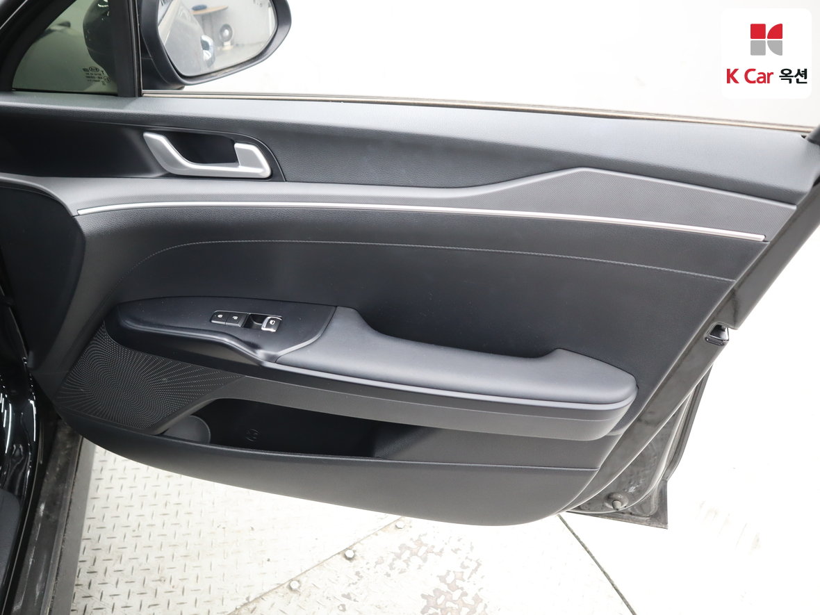 كيا K5 2021 - صورة 27