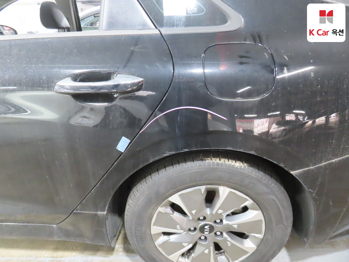 Kia K5 2021 - Image 37