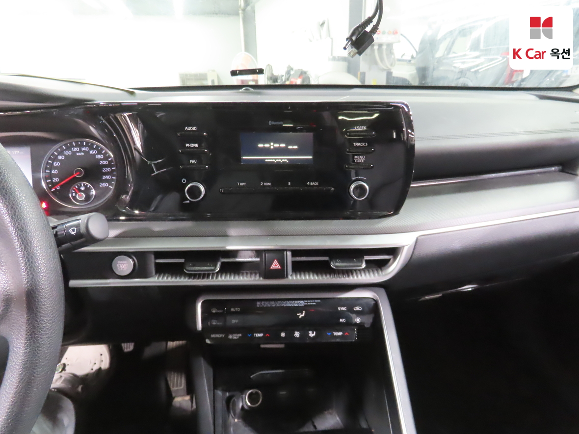 Kia K5 2021 - Image 6