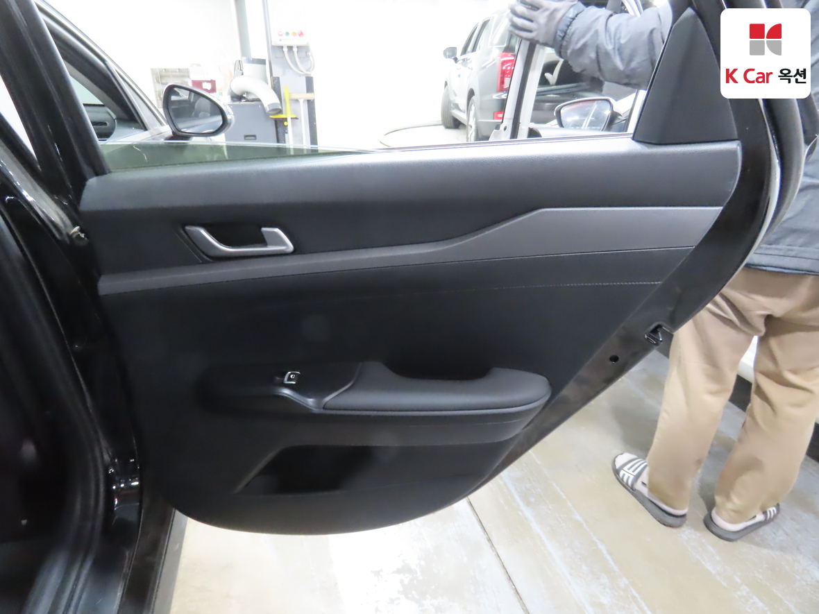 Kia K5 2021 - Image 26