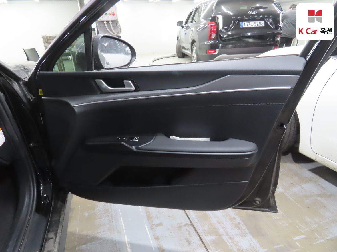 Kia K5 2021 - Image 28