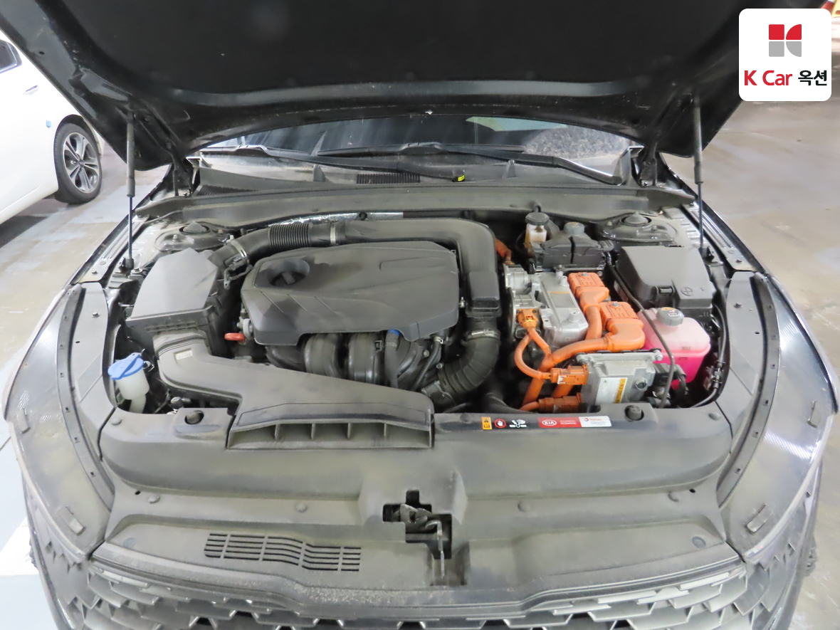 Kia K5 2021 - Image 32