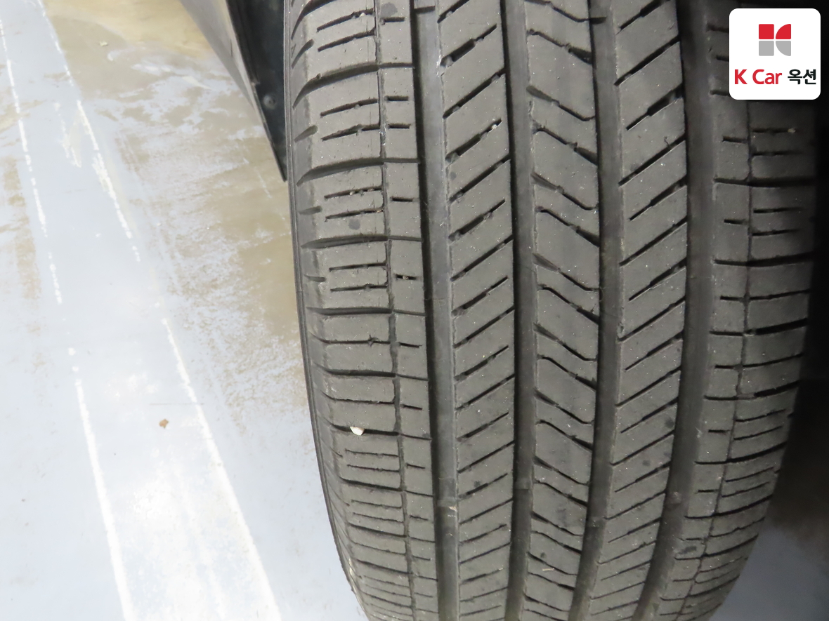 Kia K5 2021 - Image 31