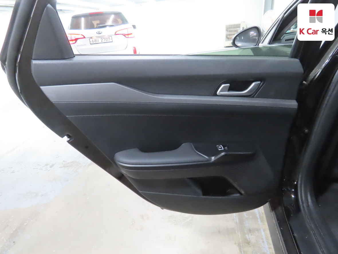 Kia K5 2021 - Image 22