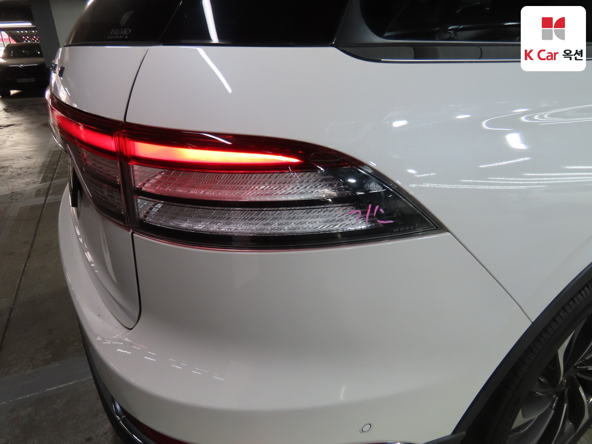 2020 - Lincoln Aviator