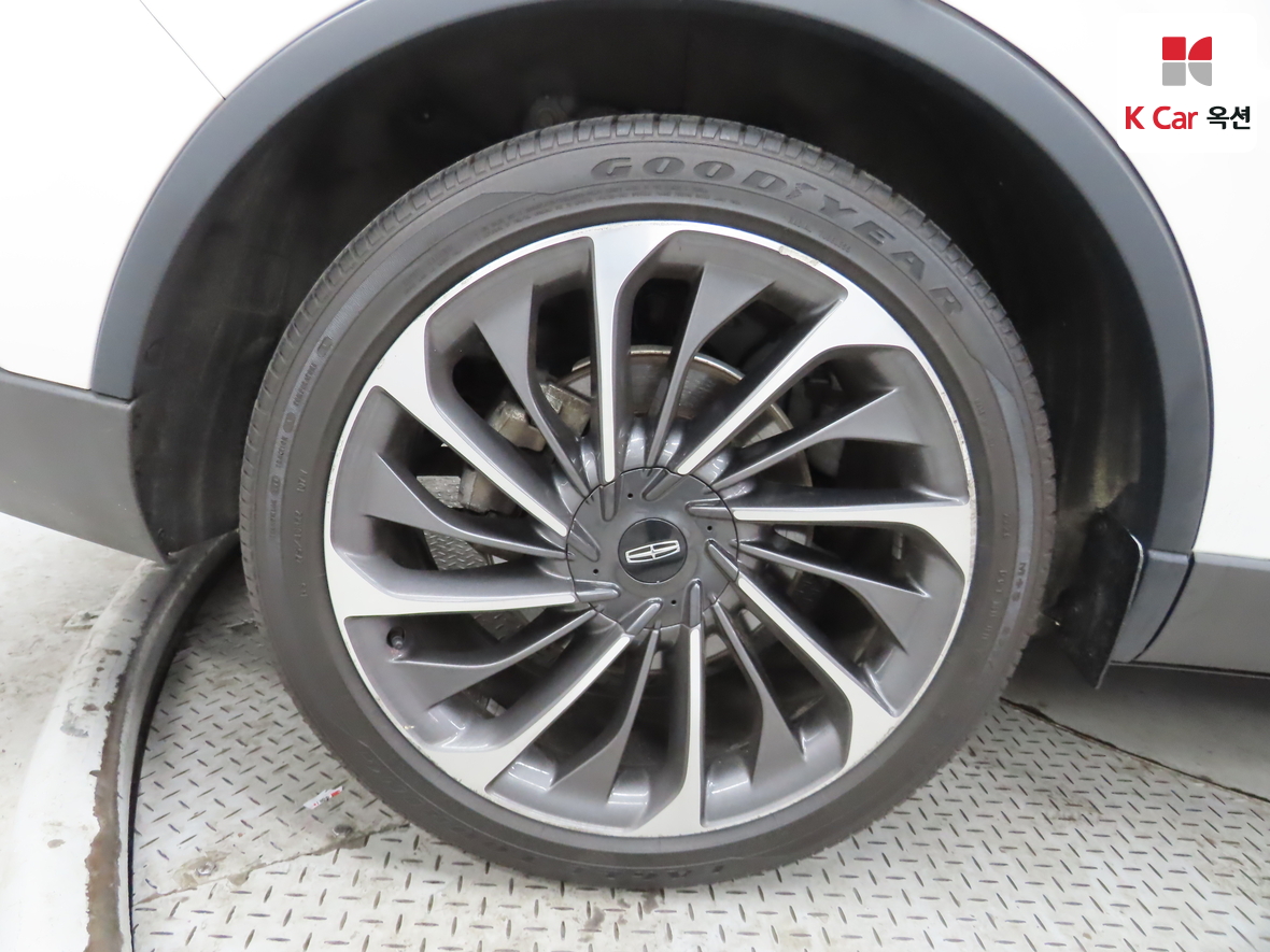 2020 - Lincoln Aviator