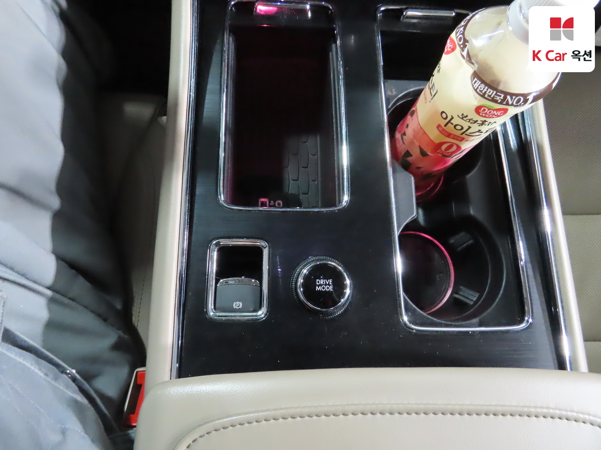 2020 - Lincoln Aviator