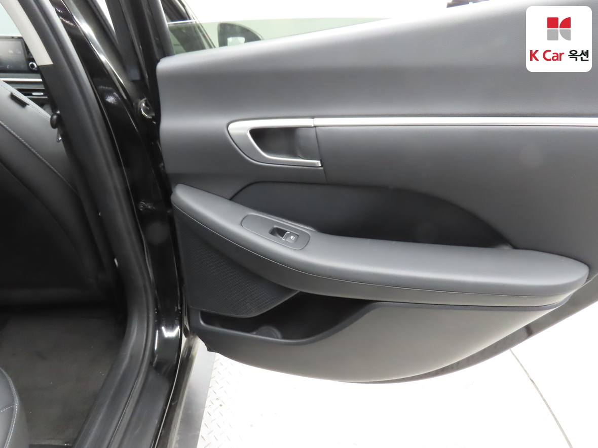 هيونداي سوناتا 2021 - صورة 26