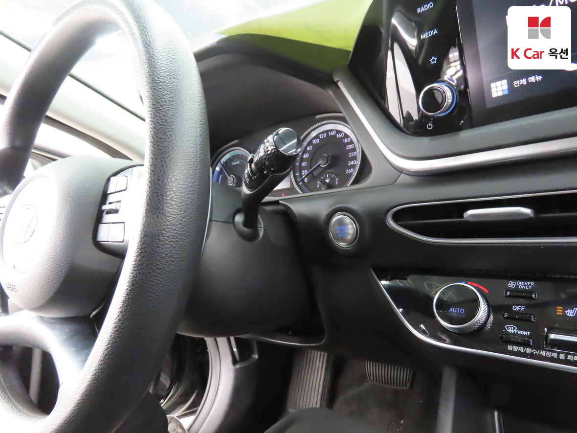 هيونداي سوناتا 2021 - صورة 11