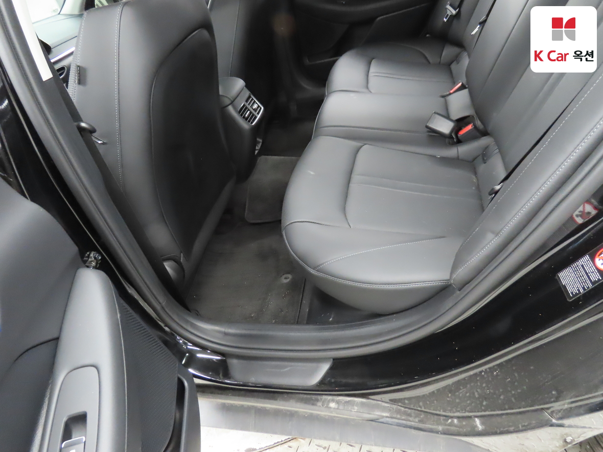 هيونداي سوناتا 2021 - صورة 23