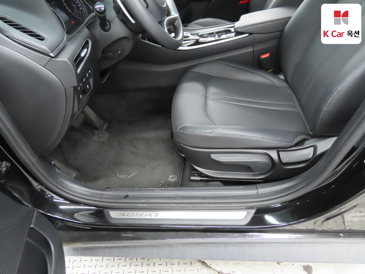 هيونداي سوناتا 2021 - صورة 18