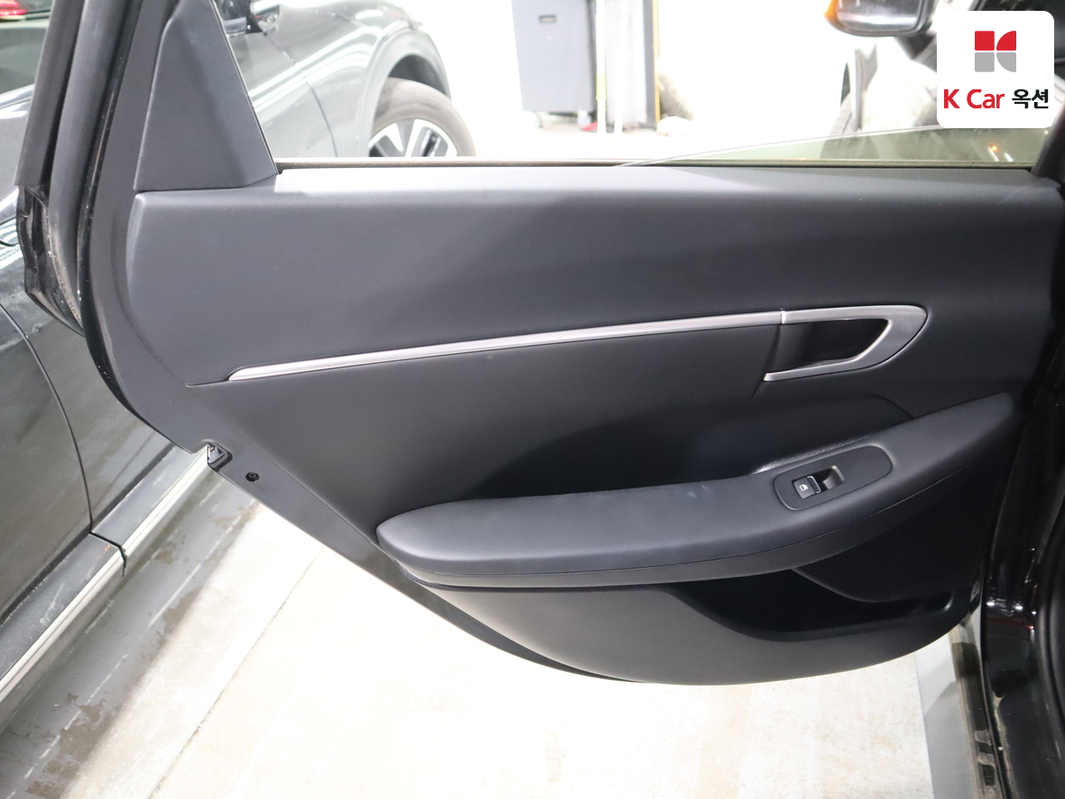 Hyundai Sonata 2021 - Image 20