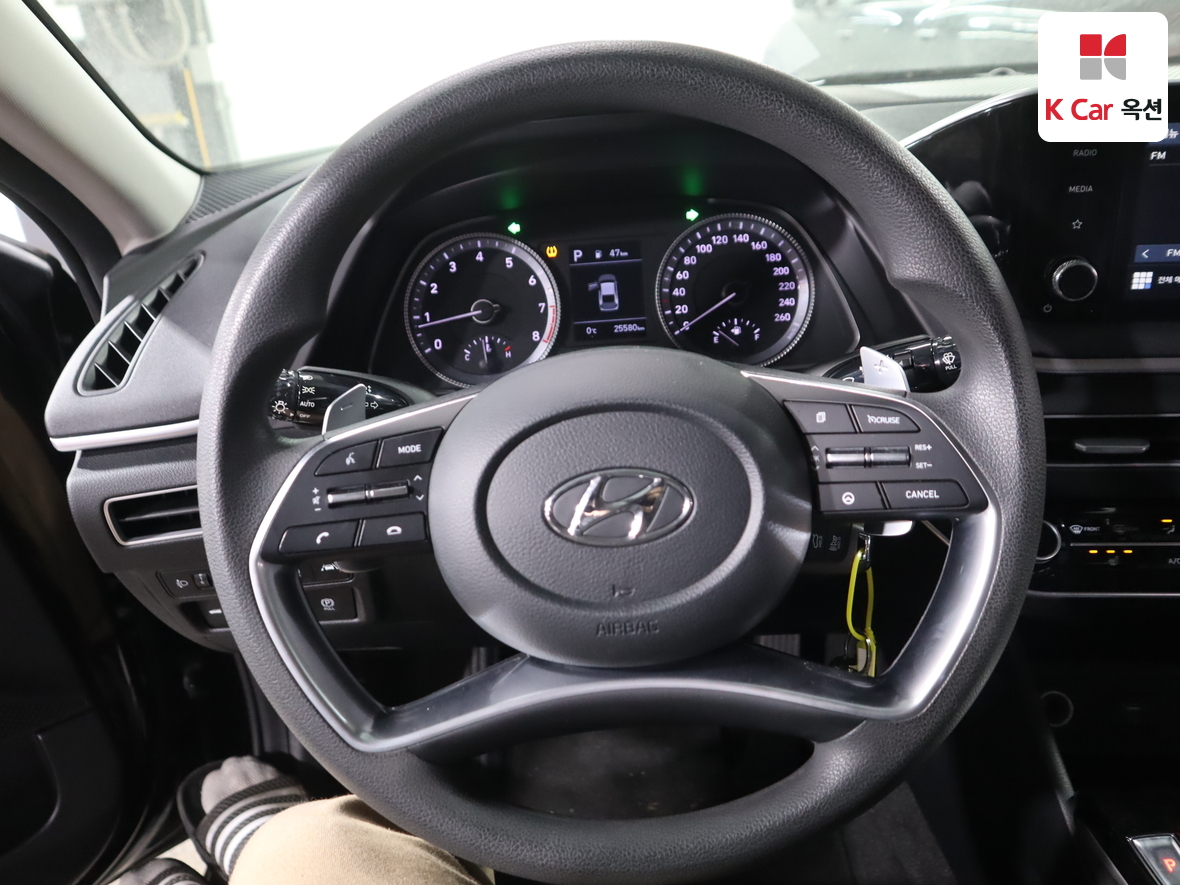 Hyundai Sonata 2021 - Image 10