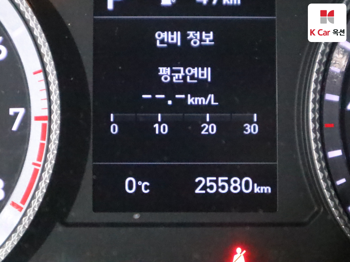 Hyundai Sonata 2021 - Image 4