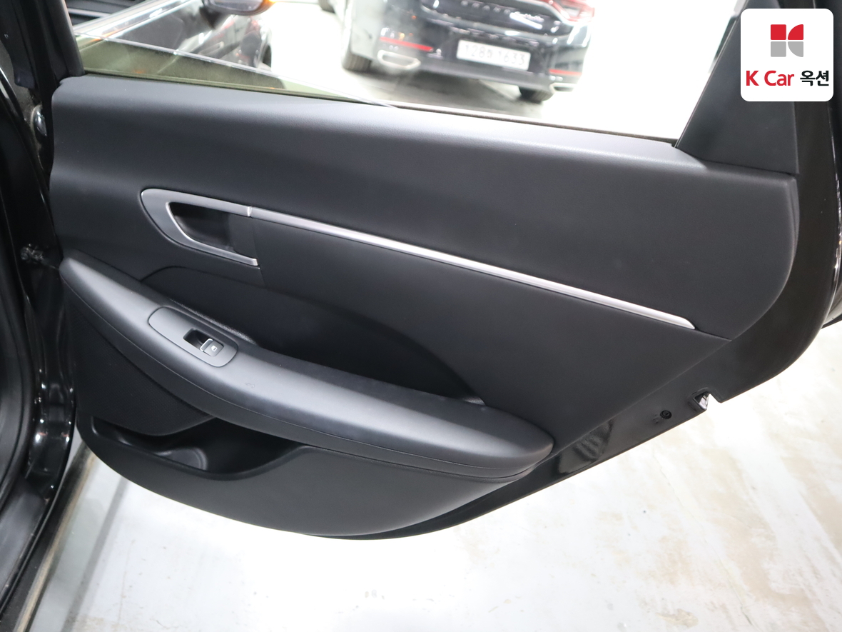 Hyundai Sonata 2021 - Image 24