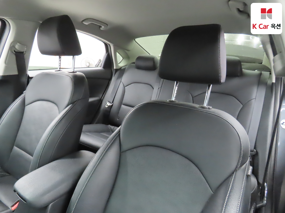 كيا K3 2022 - صورة 19