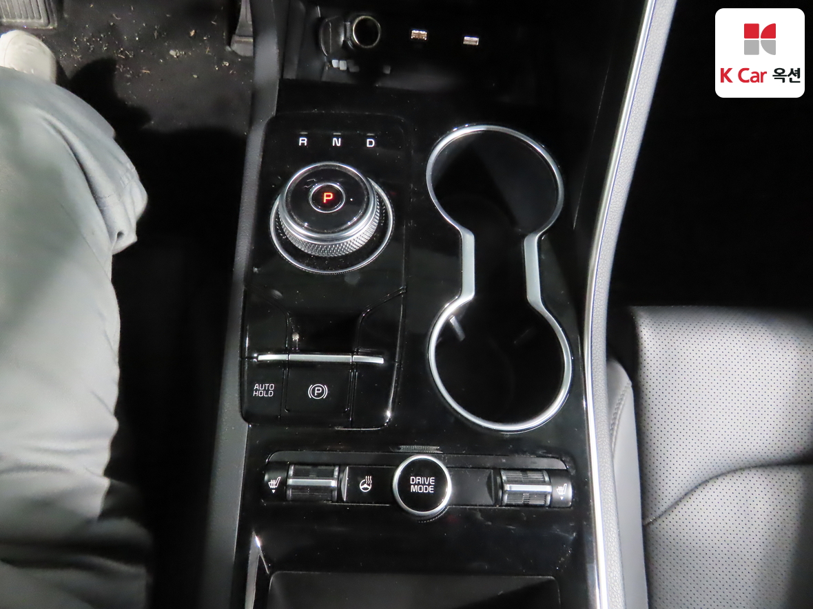 Kia K5 2022 - Image 16