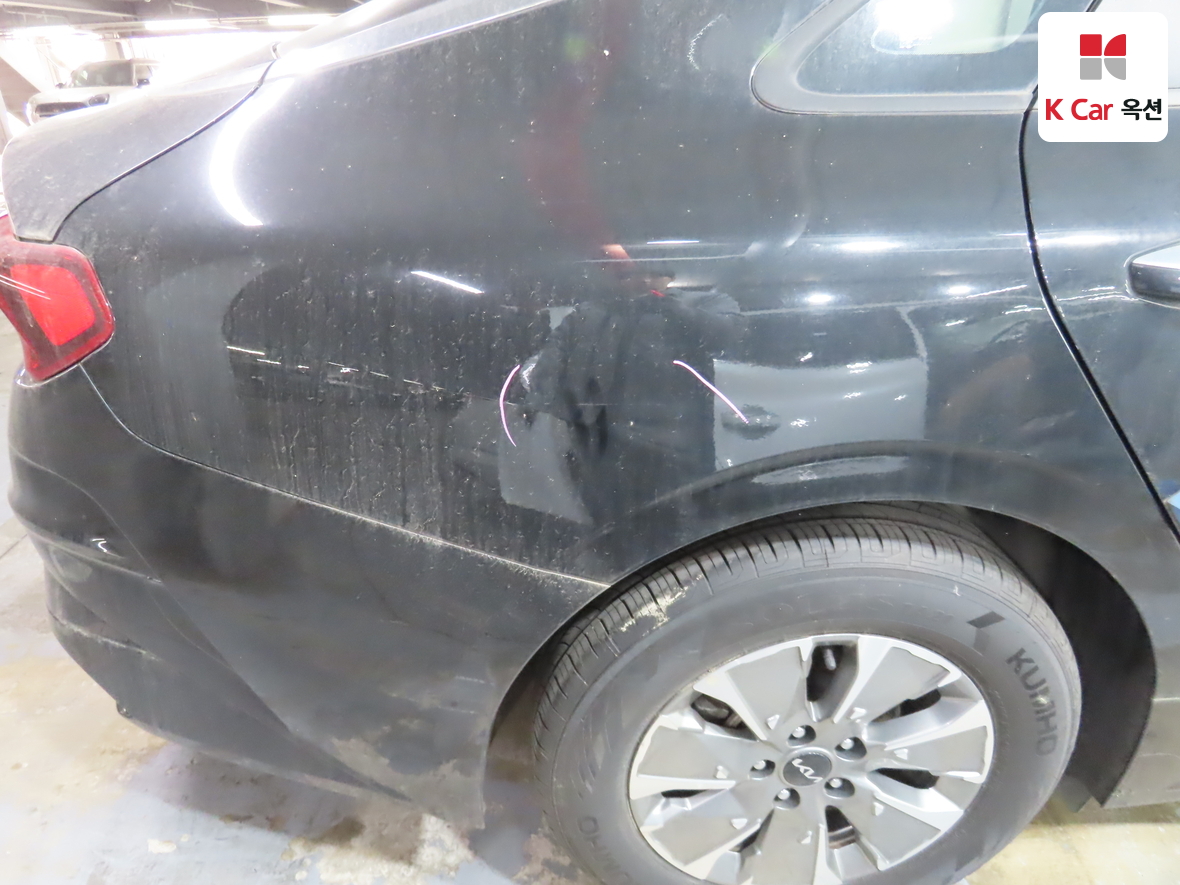 Kia K5 2022 - Image 37