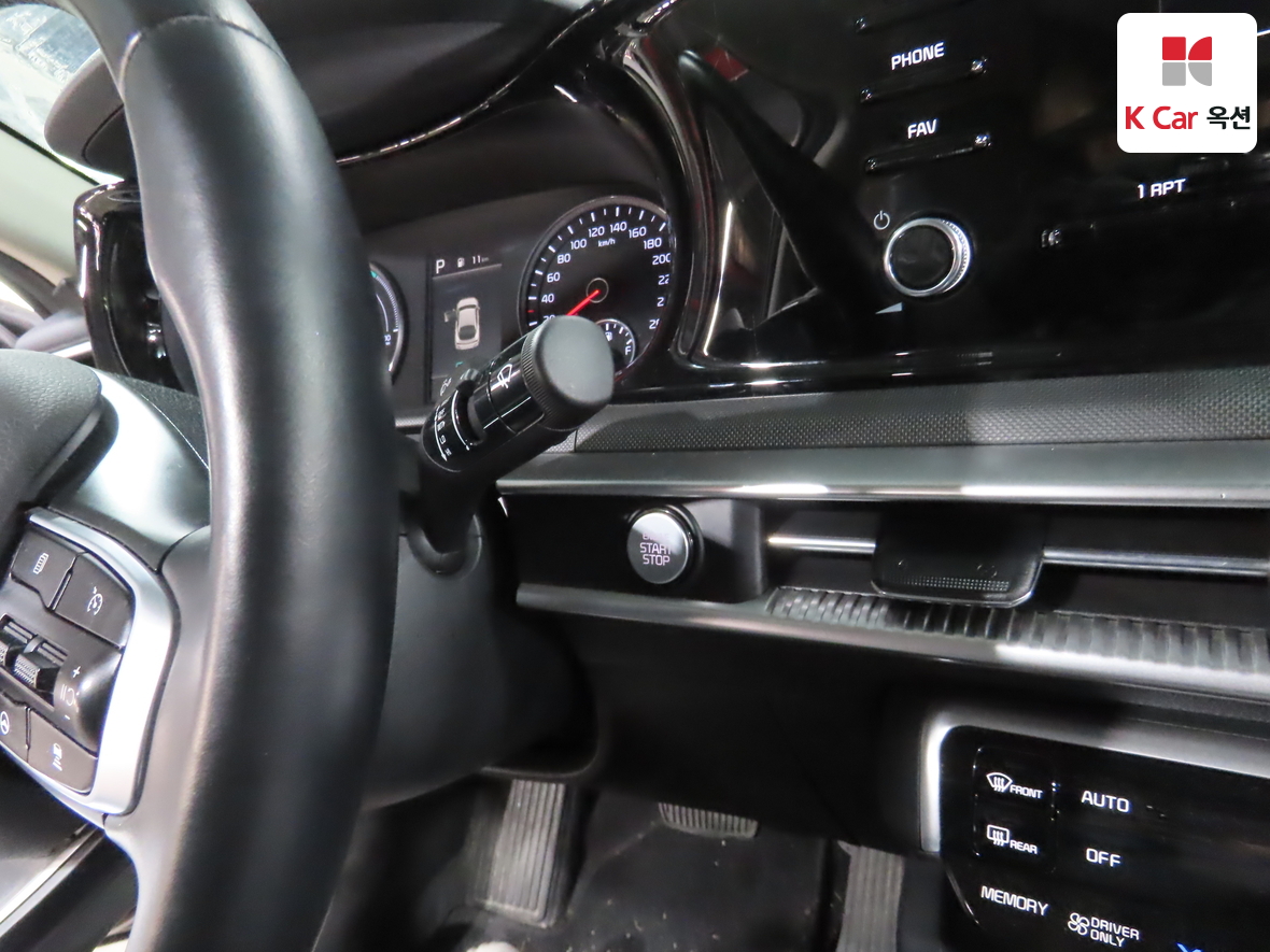 Kia K5 2022 - Image 11