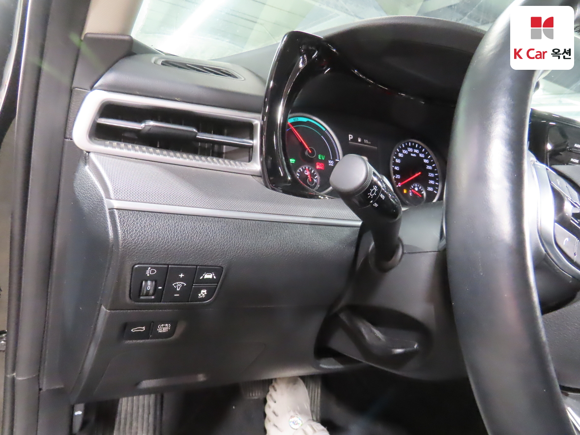 Kia K5 2022 - Image 9