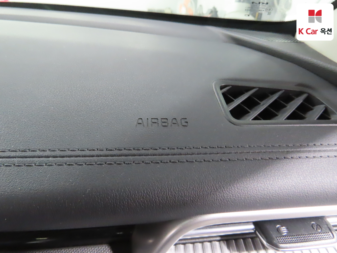 Kia K5 2022 - Image 30