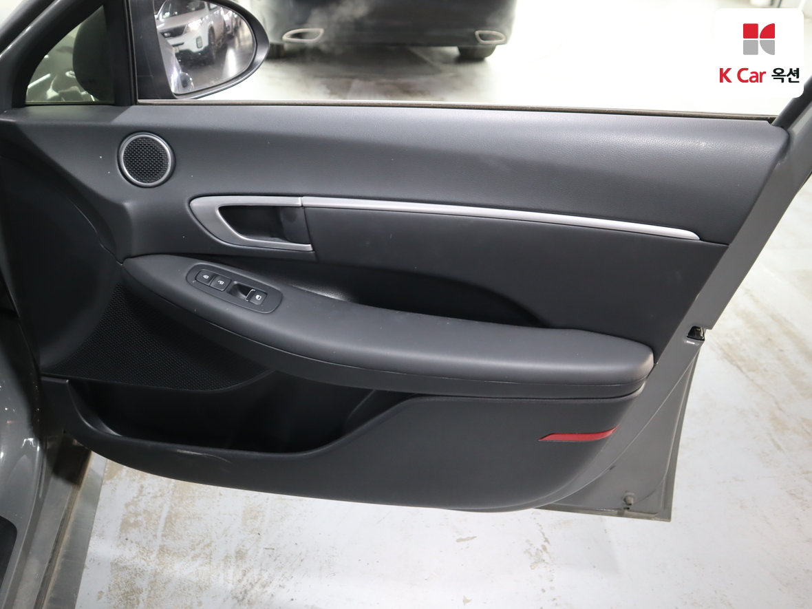 Hyundai Sonata 2021 - Image 27