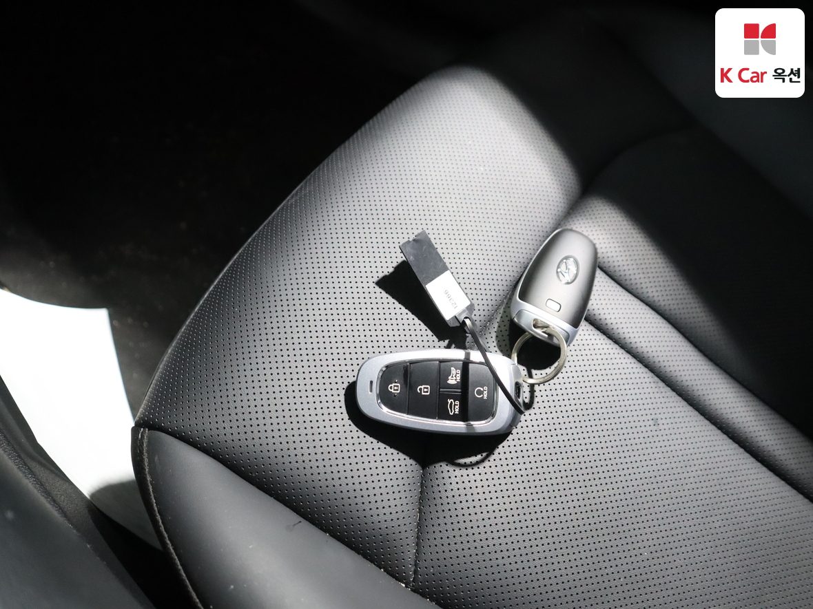 Hyundai Sonata 2021 - Image 17