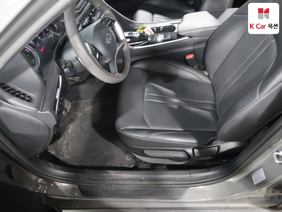 Hyundai Sonata 2021 - Image 18