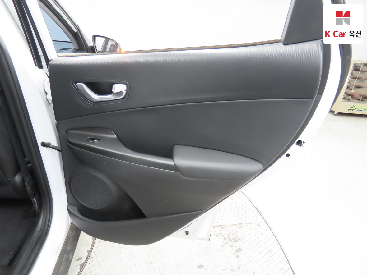 Hyundai Kona 2021 - Image 28