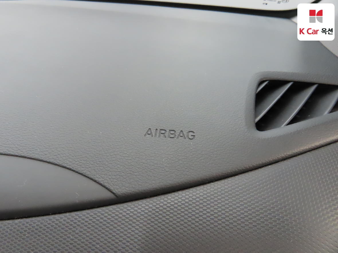 Hyundai Kona 2021 - Image 32