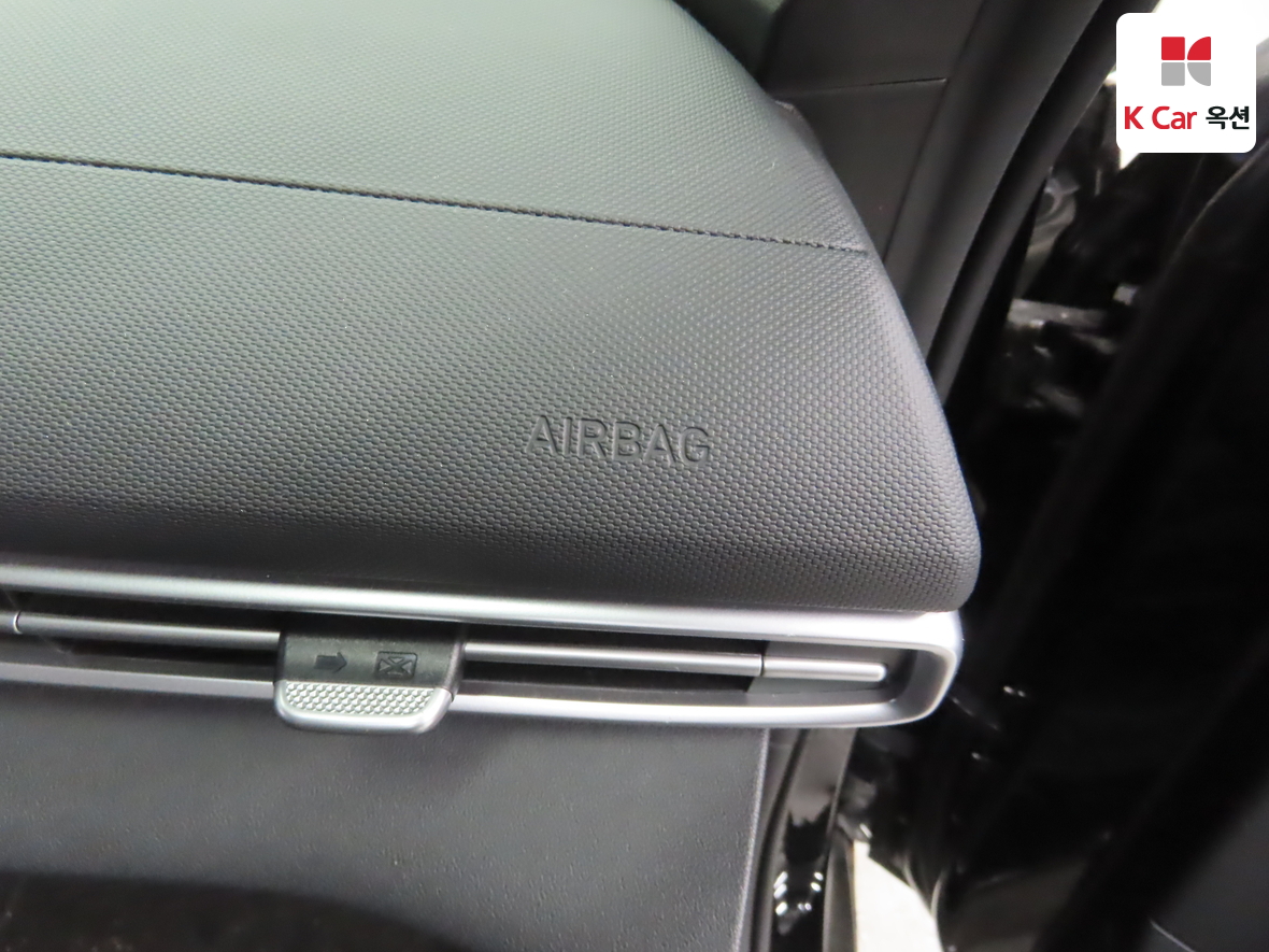 Hyundai Elantra 2021 - Image 31