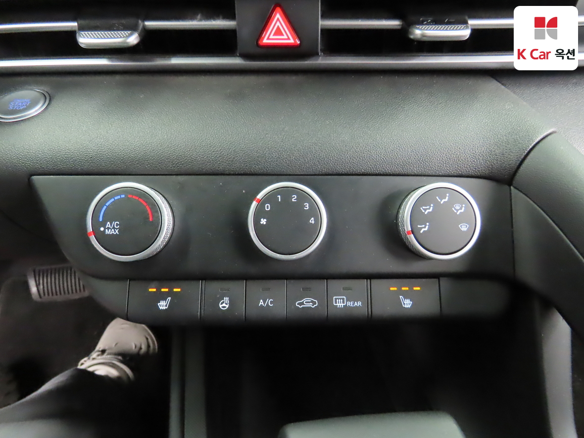 Hyundai Elantra 2021 - Image 16