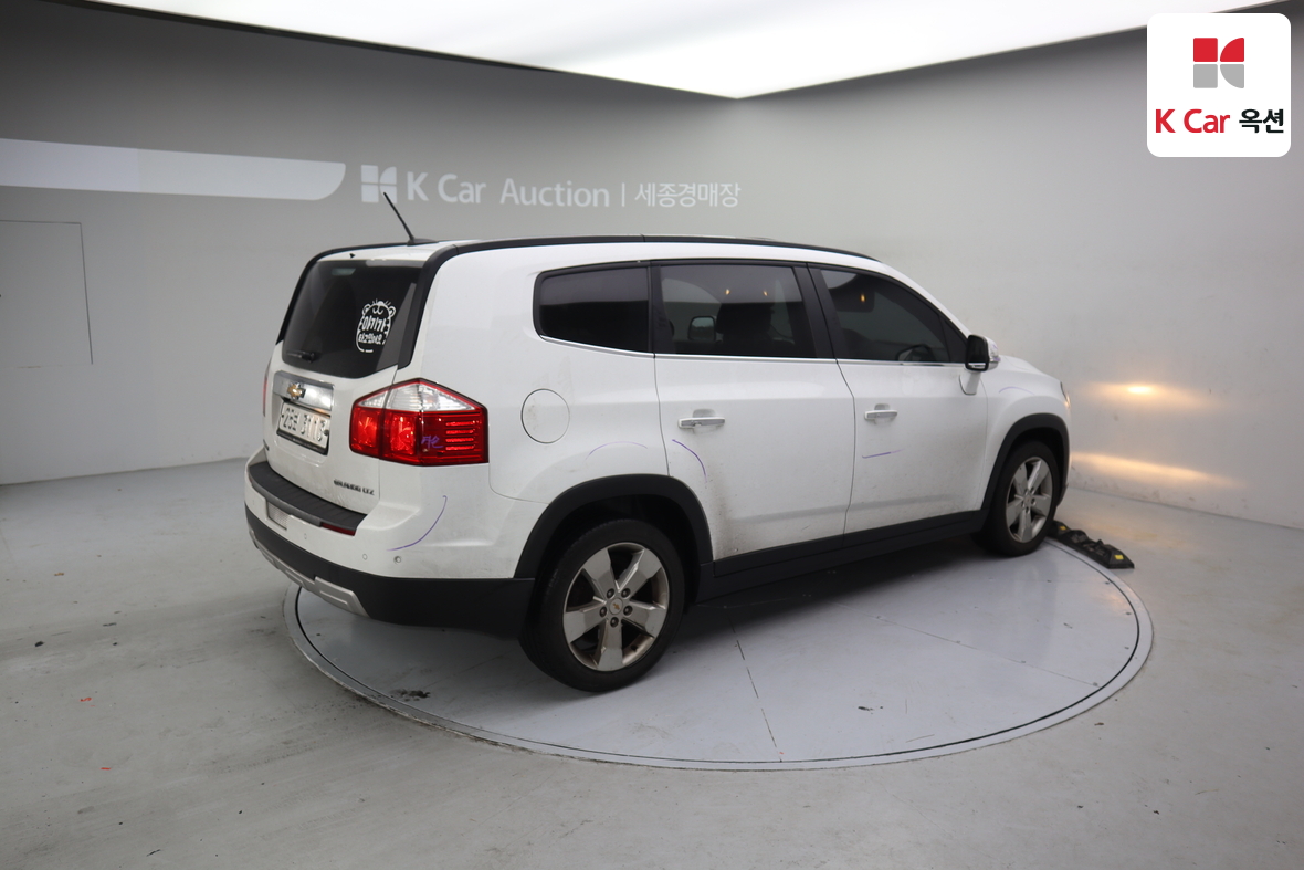 جنرال موتورز كوريا أورلاندو 2014 - صورة 2