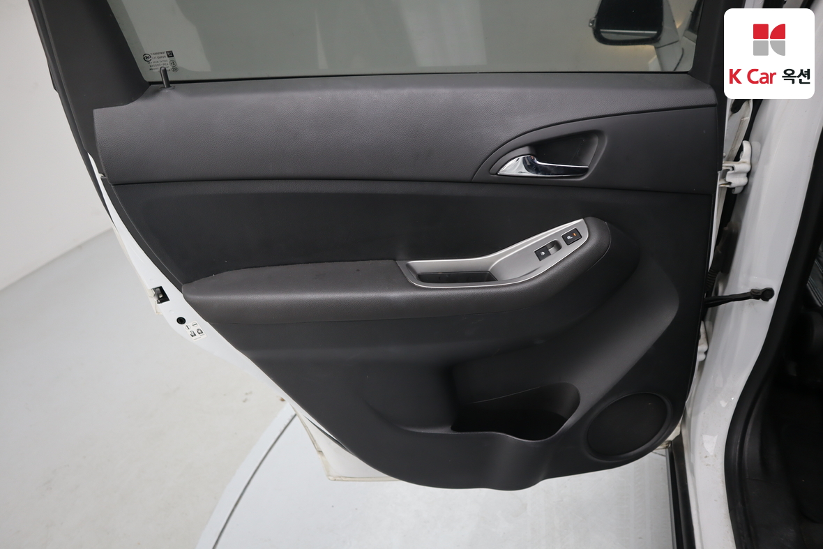 جنرال موتورز كوريا أورلاندو 2014 - صورة 22