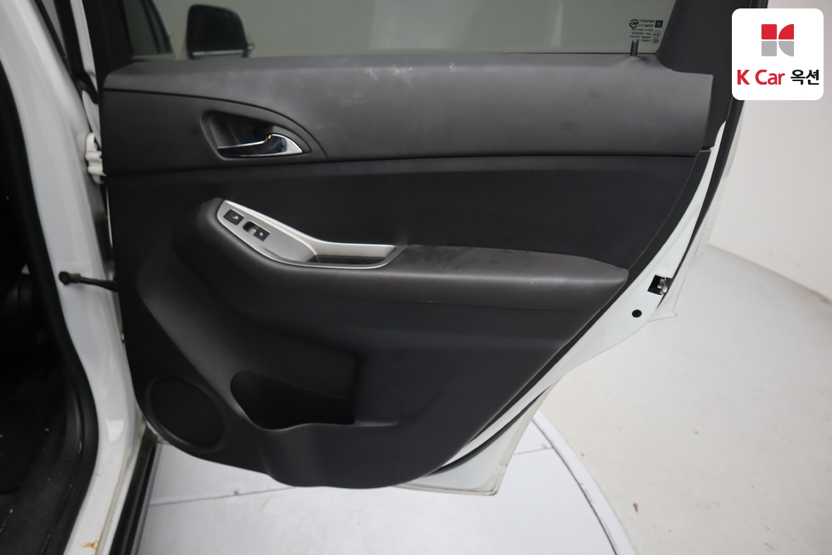 جنرال موتورز كوريا أورلاندو 2014 - صورة 30