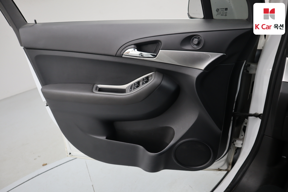 جنرال موتورز كوريا أورلاندو 2014 - صورة 8