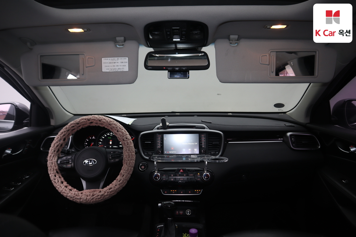 كيا سورينتو 2015 - صورة 3