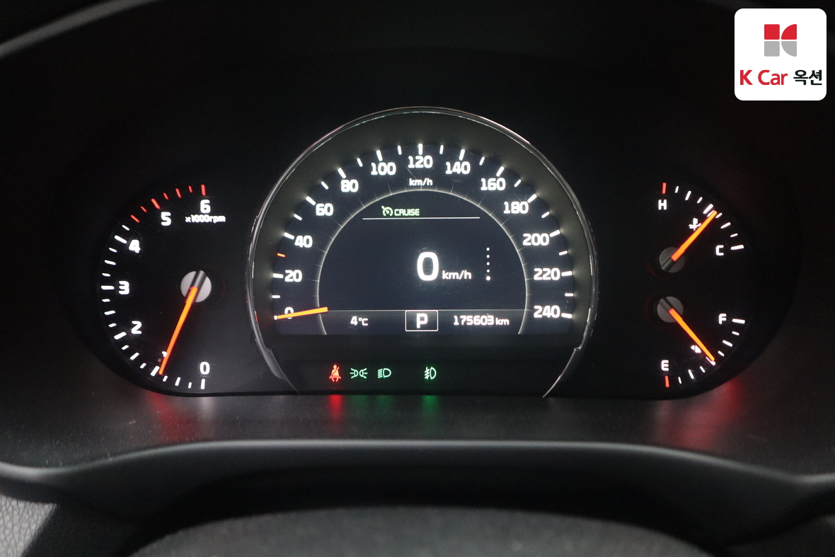 كيا سورينتو 2015 - صورة 5