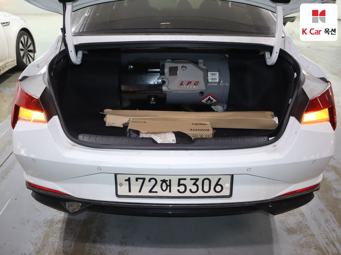 현대자동차 아반떼 2023 - 이미지 24